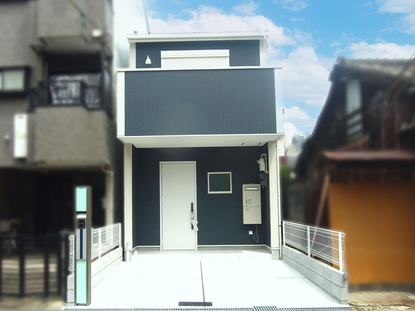 採光を取り入れた、シロを基調にした明るい家